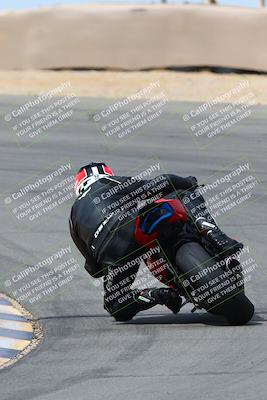 media/Mar-13-2022-SoCal Trackdays (Sun) [[112cf61d7e]]/Turn 10 Backside (105pm)/